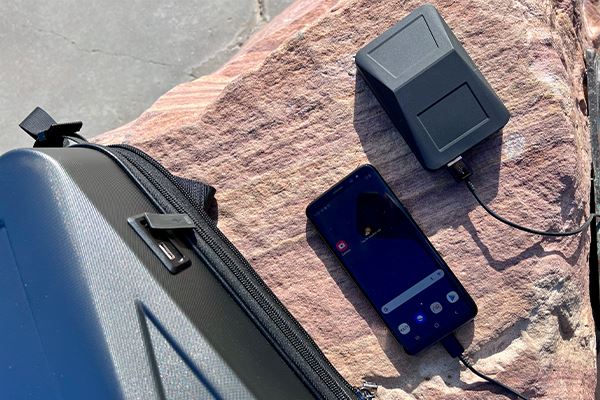 A Powerful 4000 mAh CyberPowerBank Is Available FOR ORDERS Now
