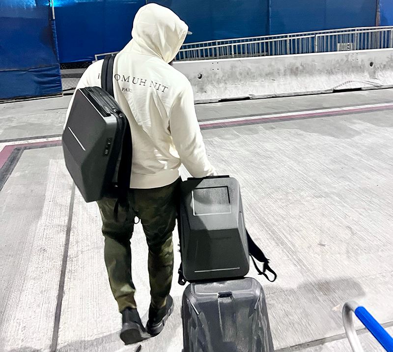 How to Choose the Right Backpack for Traveling & Vlogging