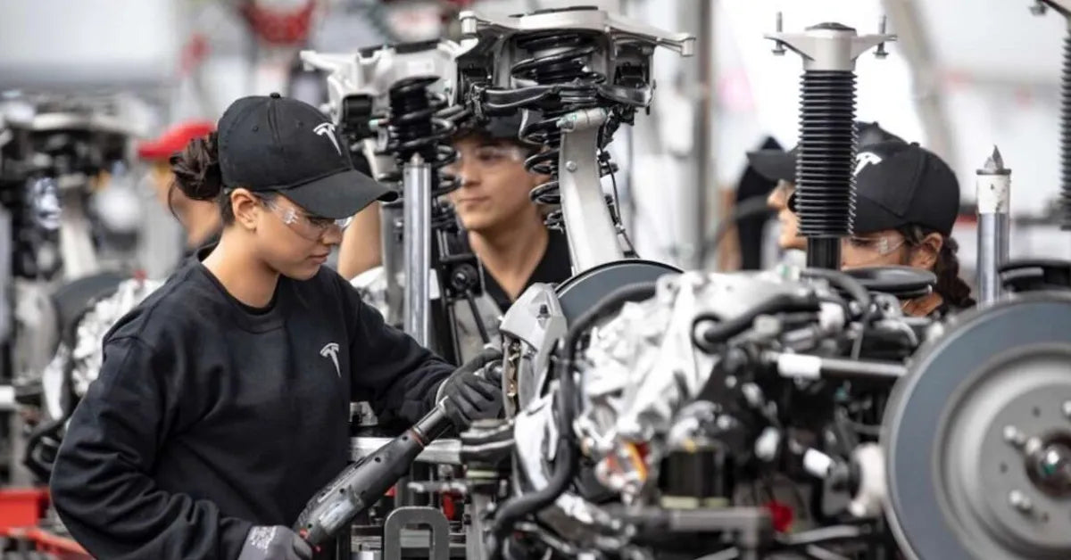 What Holidays Do Tesla Employees Get Off?