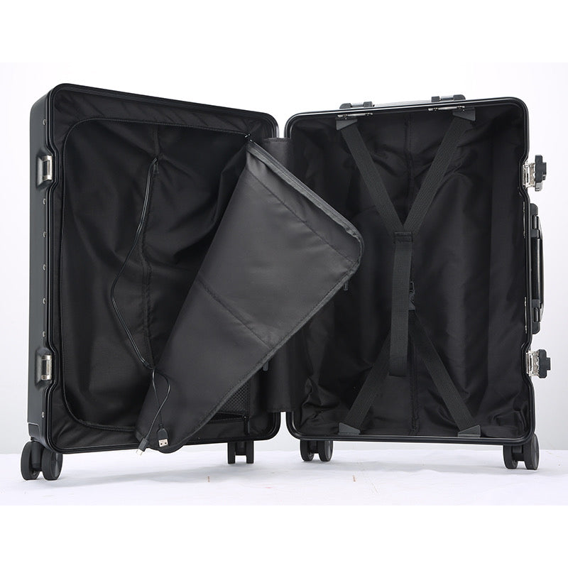 CYBERBRANDS LUGGAGE BUNDLE