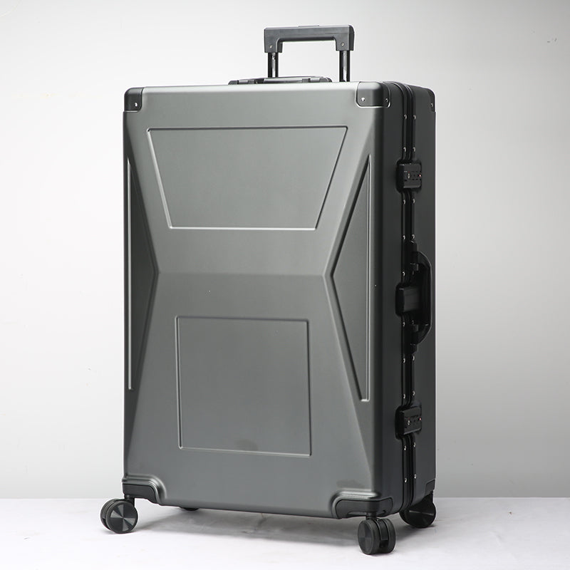 CYBERBRANDS LUGGAGE BUNDLE