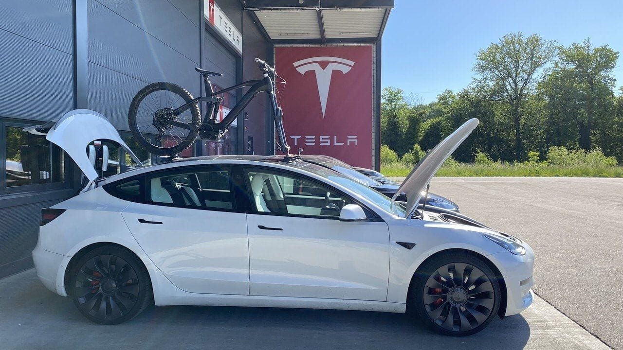 The Ultimate Guide to Tesla Roof Rack, Shirt and Steering Wheel Weight